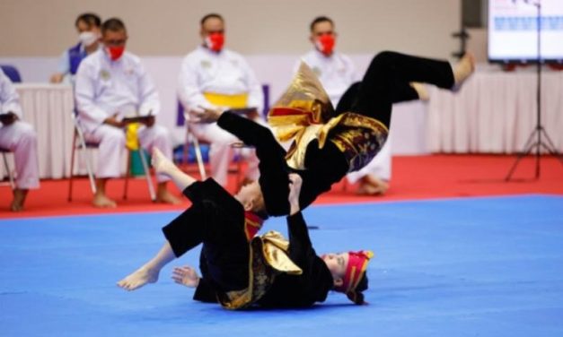 Seni Bela Diri Tradisional Pencak Silat Dari Indonesia