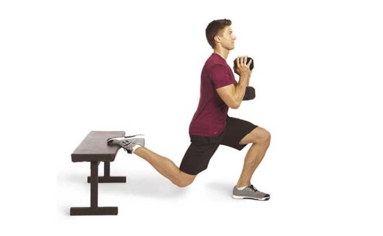 Melatih Otot Kaki Dengan Olahraga Squat Sangat Efektif