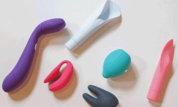 Sebuah Benda Vibrator Sebagai Alat Bantu Seksual