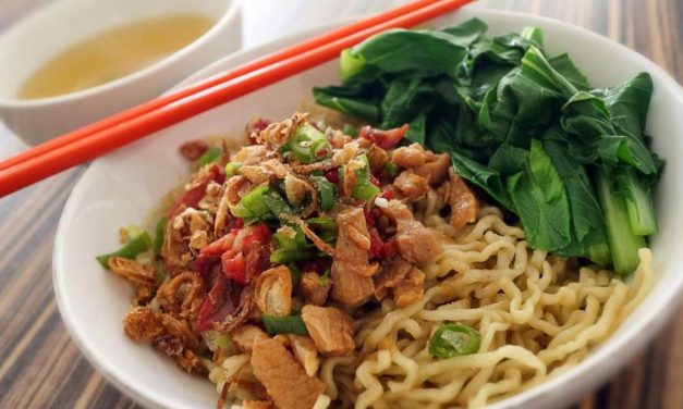 Hidangan Tionghoa Salah Satu Yang Mie Pangsit