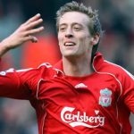 Fisik Tinggi Peter Crouch Menjadi Andalan Permainan