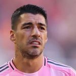 Pemain Uruguay Suarez Dengan Beberapa Konflik Di Lapangan