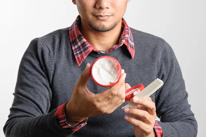 Produk Penata Rambut Sebuah Pomade Yang Modern