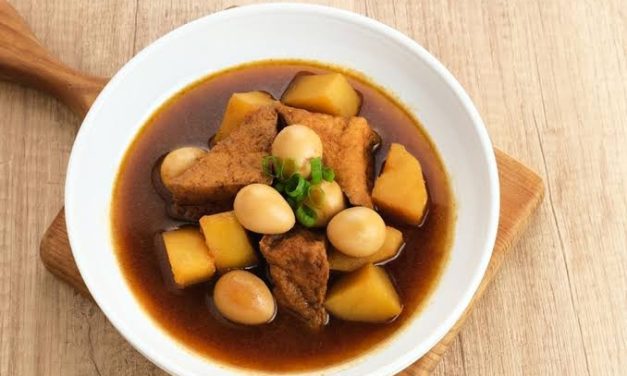Suatu Hidangan Semur Yang Khas Dan Gurih