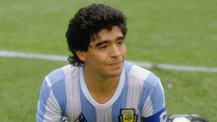 Seseorang Legenda Dunia Pemain Bola Diego Maradona